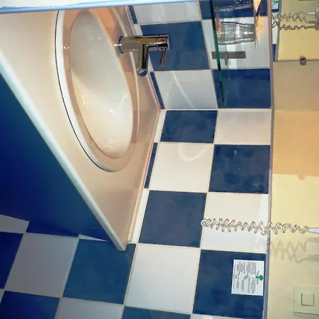 מלון Le Floreal ליל
